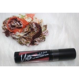 L.A. Girl Matte Flat Finish Pigment Lip Gloss - #GLG834 Bazaar NISP